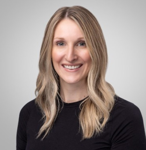 Annie Lussier headshot