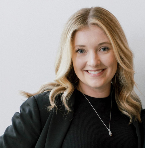 Kristen Thompson headshot